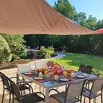 Au Clos Des Templiers Bed and Breakfast Puyravault (Vendee)