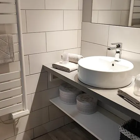 Au Clos Des Templiers Nocleg ze śniadaniem 3*