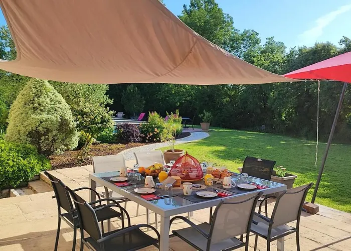 Au Clos Des Templiers Couette-café Puyravault (Vendee)