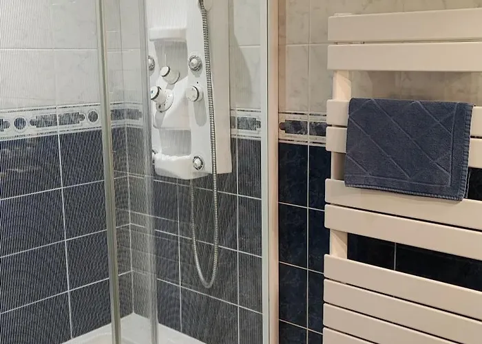 Au Clos Des Templiers Couette-café 3*