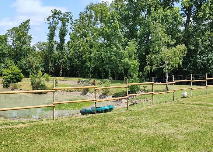 Au Clos Des Templiers Couette-café Puyravault (Vendee)